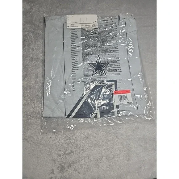 Dak Prescott #4 Dallas Cowboys Nike T Shirt Mens Gray Salute To Service NFL NWT - Picture 4 of 5